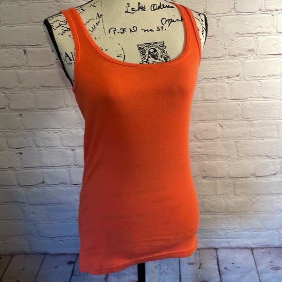 Tank Top Bundle - Picture 4 of 13